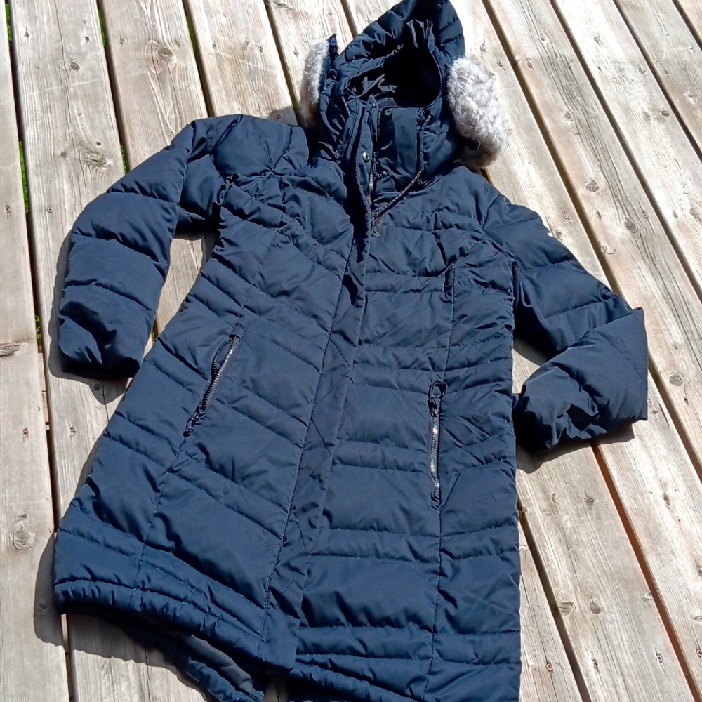💙**flawed**Columbia down coat
